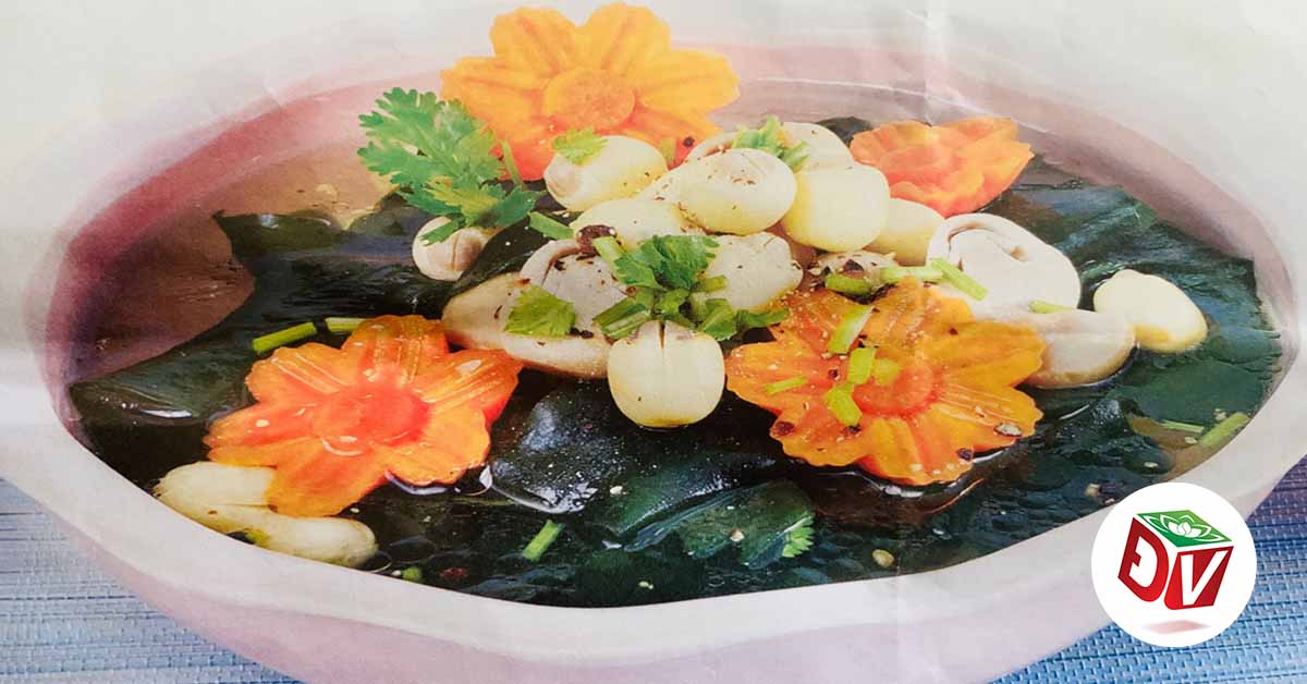 Bật mí công thức canh rong biển hạt sen thơm ngon thanh mát