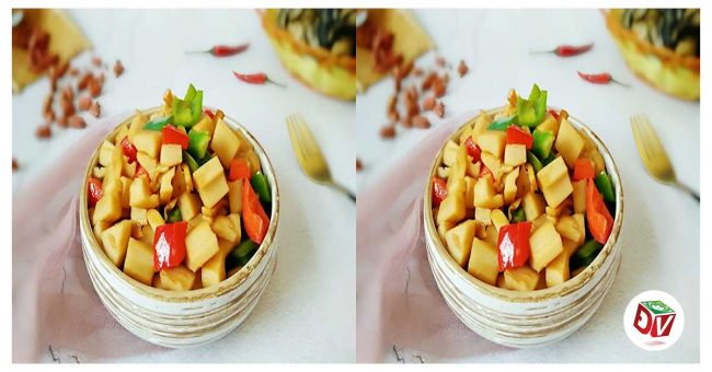 Công thức đơn giản để làm món chay củ sen xào ớt chuông