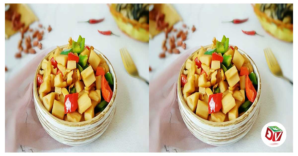 Công thức đơn giản để làm món chay củ sen xào ớt chuông Công thức đơn giản để làm món chay củ sen xào ớt chuông