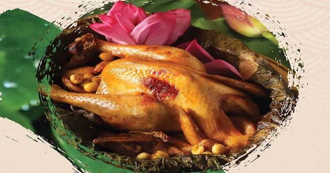 Khám phá công thức ngon lạ cùng gà bọc lá sen nướng Khám phá công thức ngon lạ cùng gà bọc lá sen nướng