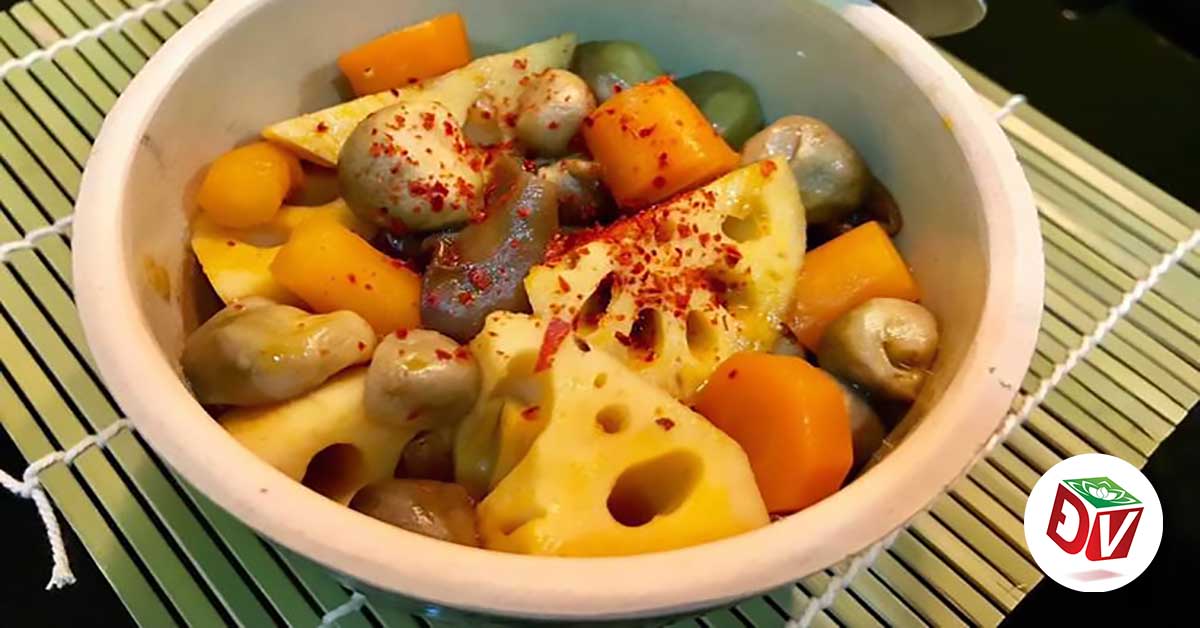 Củ sen kho nấm với công thức siêu đơn giản cho bữa cơm chay tròn vị