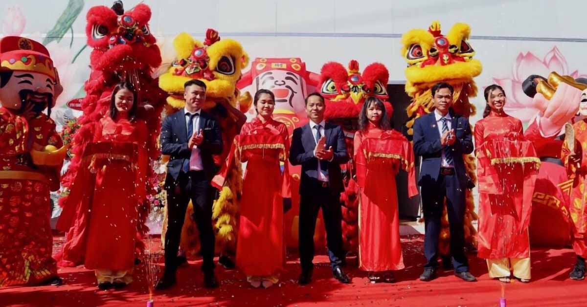 Tổ chức Lễ Khánh thành Nhà máy Sen Đại Việt tại Đồng Tháp Tổ chức Lễ Khánh thành Nhà máy Sen Đại Việt tại Đồng Tháp