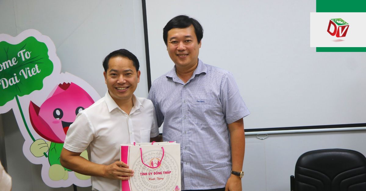 bi-thu-tinh-uy-dong-thap-khao-sat-nha-may-sen-dai-viet Bí thư tỉnh ủy Đồng Tháp khảo sát Nhà máy Sen Đại Việt